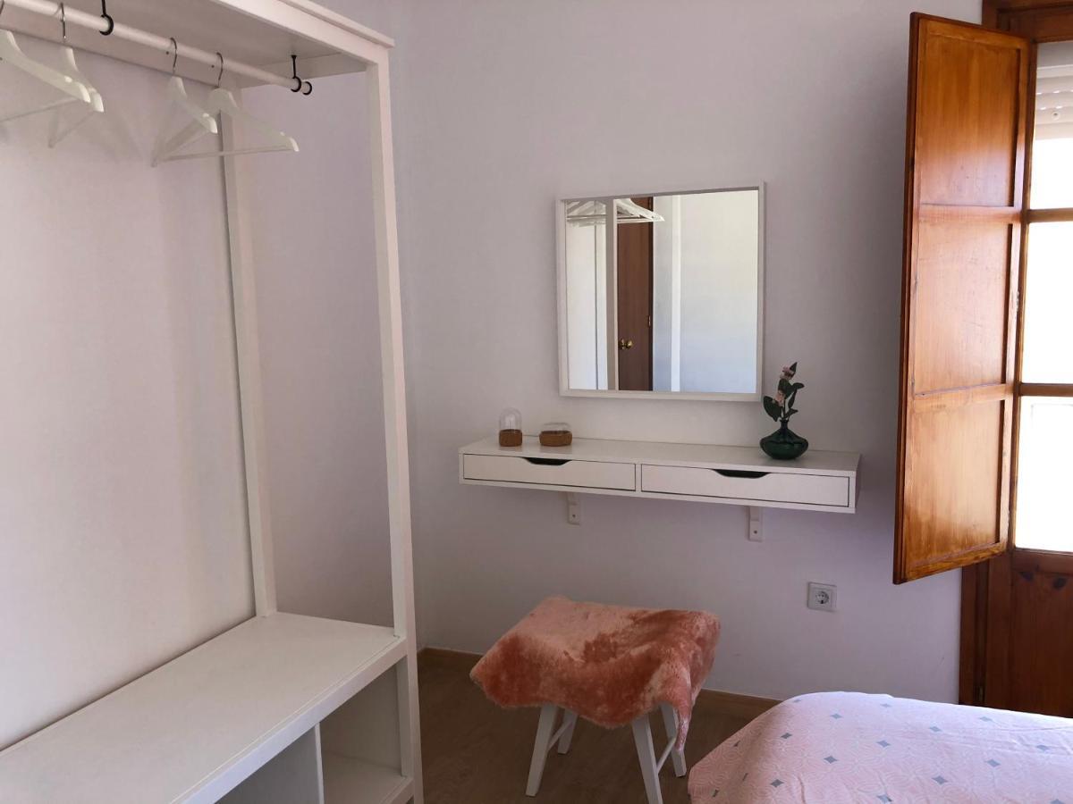 Apartamentos Iglesia De Santiago Jerez de la Frontera Eksteriør billede